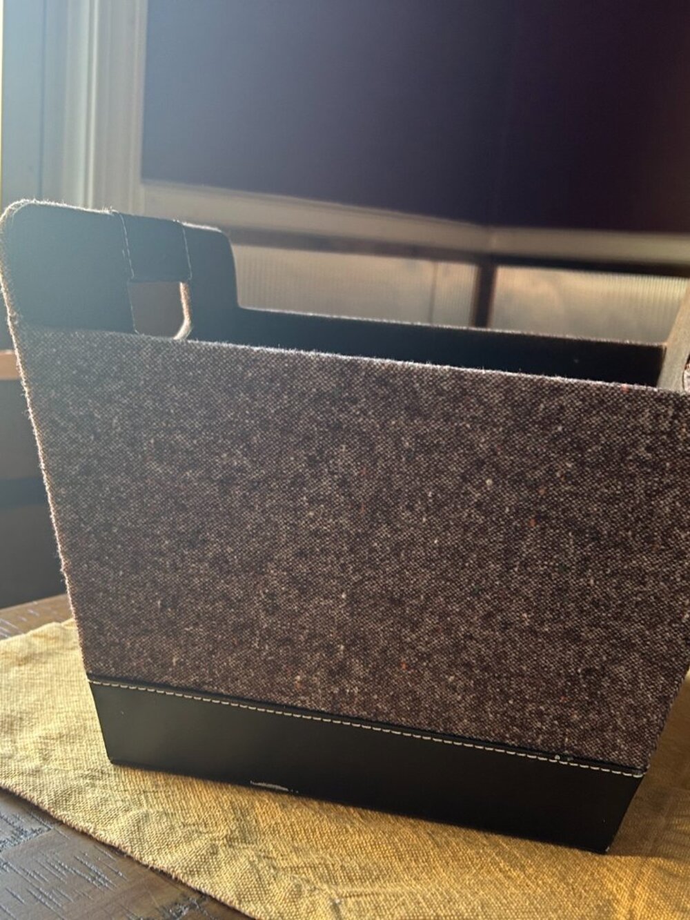 Tastefully Simple  Felt Storage basket   brown  leather   with brown and white f